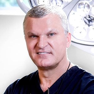 Dr. Thomas Tzikas-photo, Yes doctor